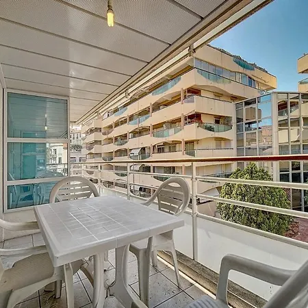 Apartment Moderne 3 Pieces Centre Avec Balcon L! A2b67 Cannes