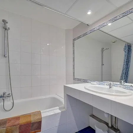 Moderne 3 Pieces Centre Avec Balcon L! A2b67 Apartment Cannes