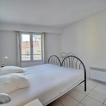 Apartment Spacieux 2 Terrasse, Centre A2b067